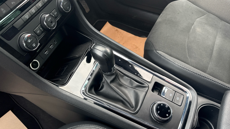 SEAT Ateca 2.0 TSI Xcellence [EZ] 5dr DSG 4Drive Petrol Estate